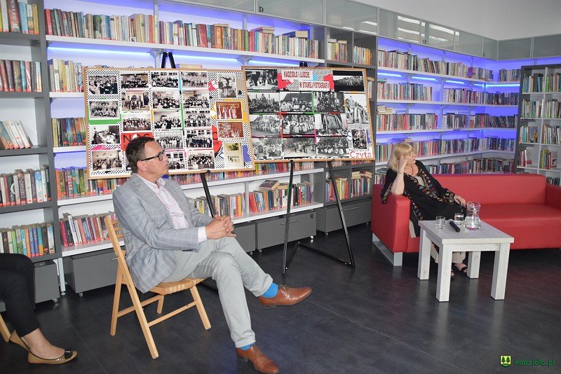 Spotkanie z Elżbietą Ficowską w bibliotece w Kadzidle [11.06.2018] - zdjęcie #11 - eOstroleka.pl