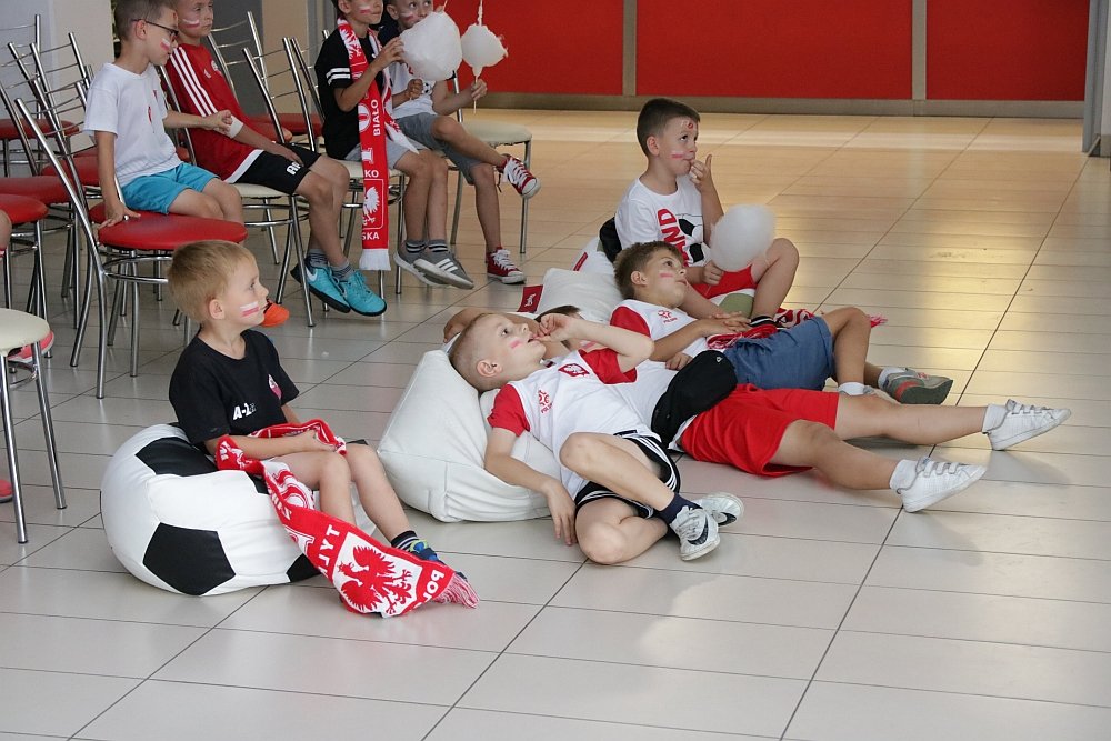 Ostrołęczanie wspierali polską drużynę w mundialowej strefie kibica [19.06.2018] - zdjęcie #12 - eOstroleka.pl