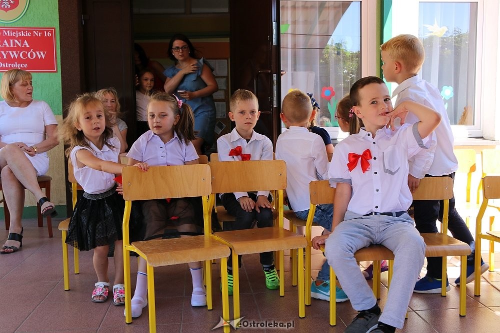 Uroczyste zakończenie roku szkolnego w Przedszkolu Miejskim nr 16 [20.06.2018] - zdjęcie #38 - eOstroleka.pl