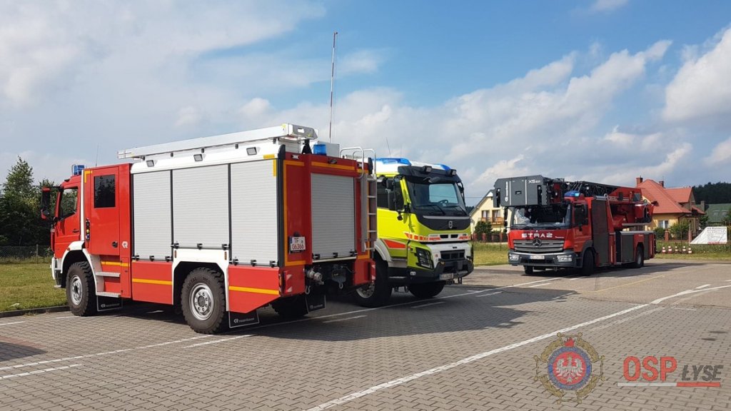 Prezentacja najnowocześniejszego sprzętu strażackiego w Łysych [21.06.2018] - zdjęcie #11 - eOstroleka.pl