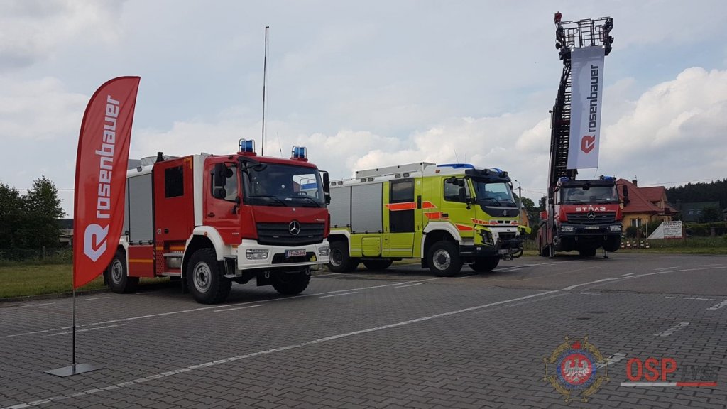 Prezentacja najnowocześniejszego sprzętu strażackiego w Łysych [21.06.2018] - zdjęcie #18 - eOstroleka.pl