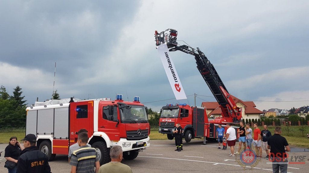 Prezentacja najnowocześniejszego sprzętu strażackiego w Łysych [21.06.2018] - zdjęcie #29 - eOstroleka.pl