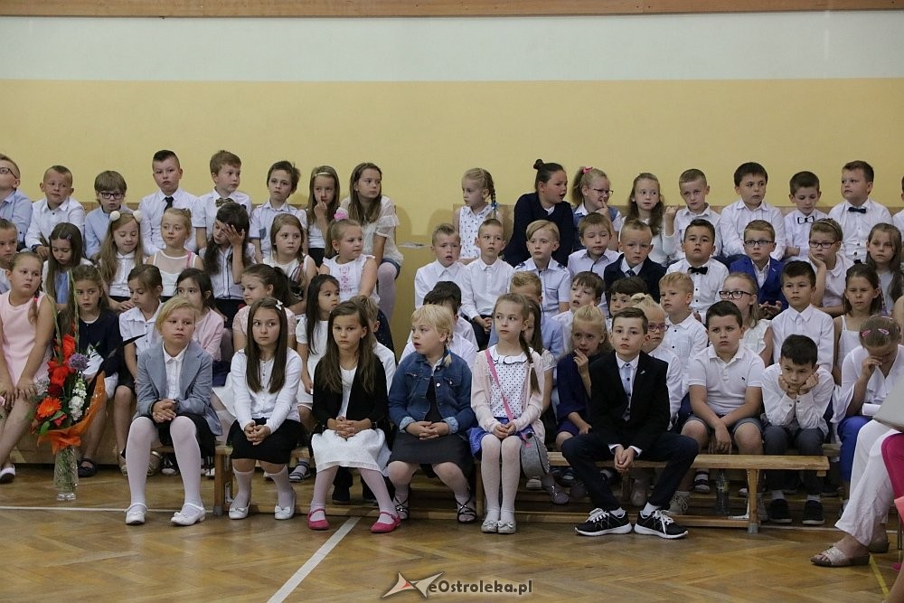 Zakończenie roku szkolnego w Szkole Podstawowej nr 6 w Ostrołęce [22.06.2018] - zdjęcie #10 - eOstroleka.pl