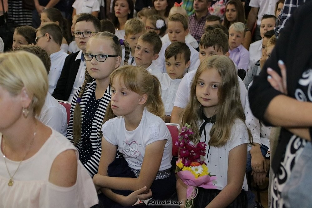 Zakończenie roku szkolnego w Szkole Podstawowej nr 6 w Ostrołęce [22.06.2018] - zdjęcie #22 - eOstroleka.pl