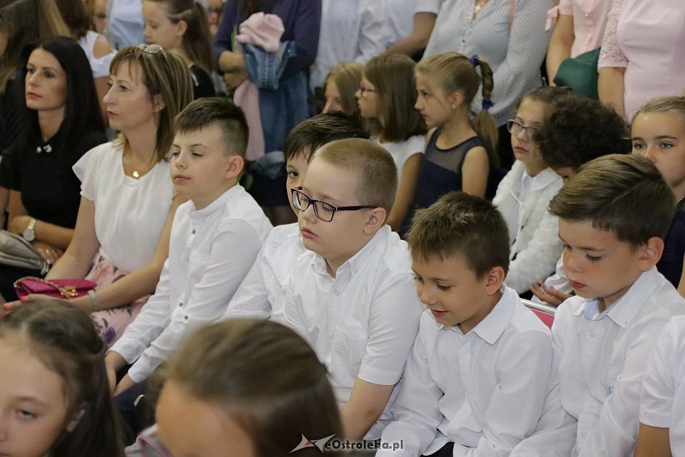 Zakończenie roku szkolnego w Szkole Podstawowej nr 6 w Ostrołęce [22.06.2018] - zdjęcie #36 - eOstroleka.pl