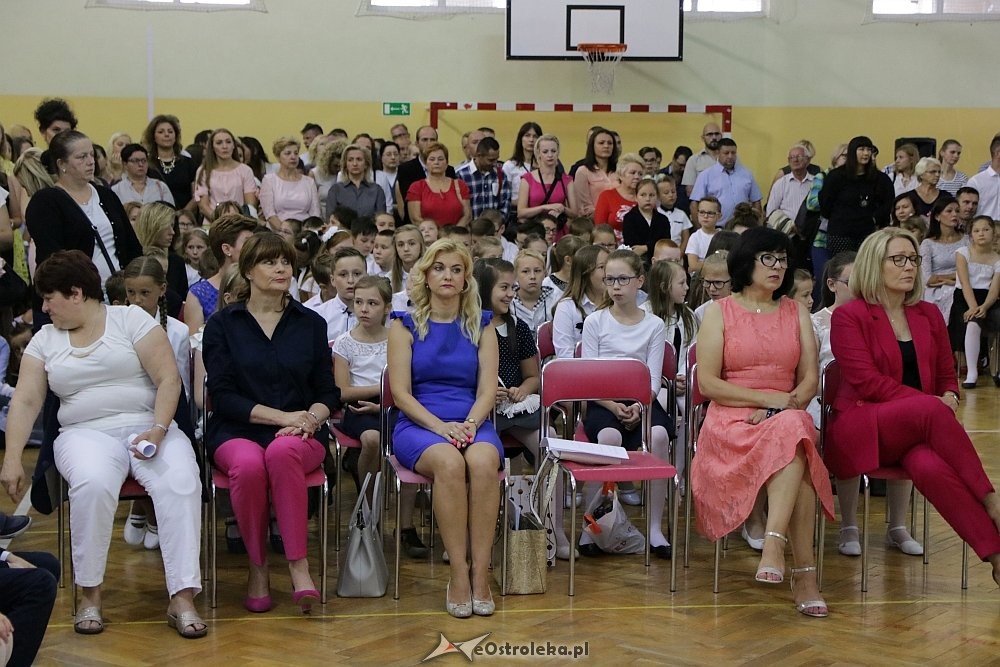 Zakończenie roku szkolnego w Szkole Podstawowej nr 6 w Ostrołęce [22.06.2018] - zdjęcie #48 - eOstroleka.pl