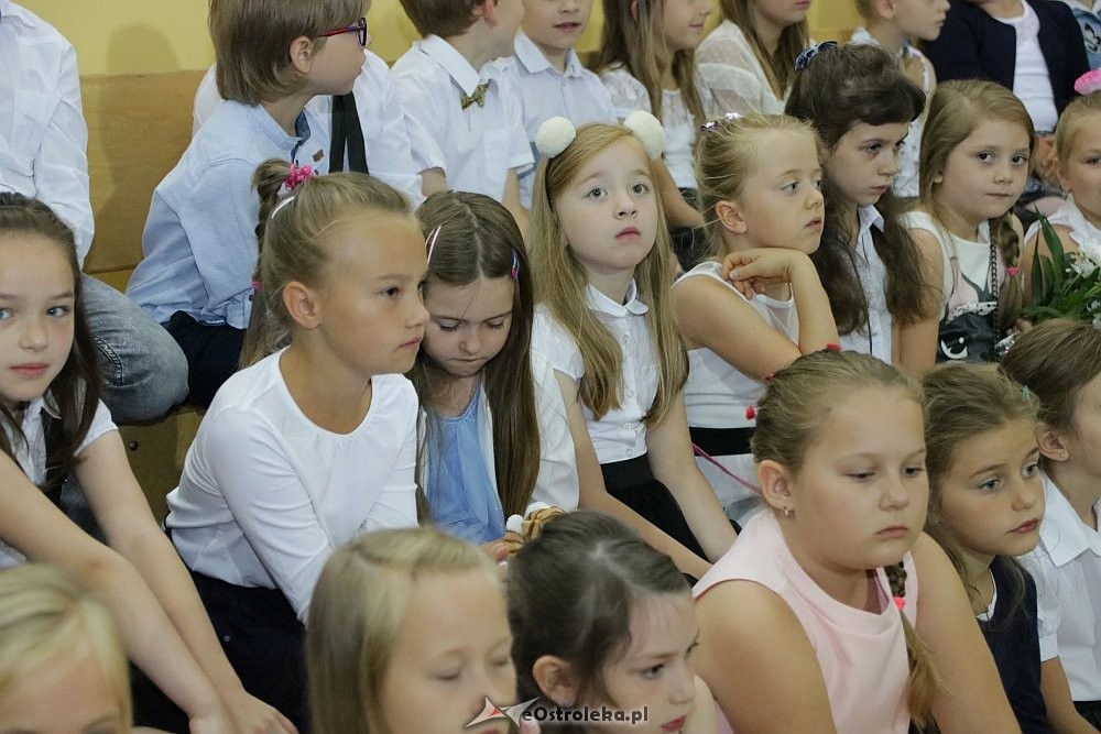 Zakończenie roku szkolnego w Szkole Podstawowej nr 6 w Ostrołęce [22.06.2018] - zdjęcie #56 - eOstroleka.pl