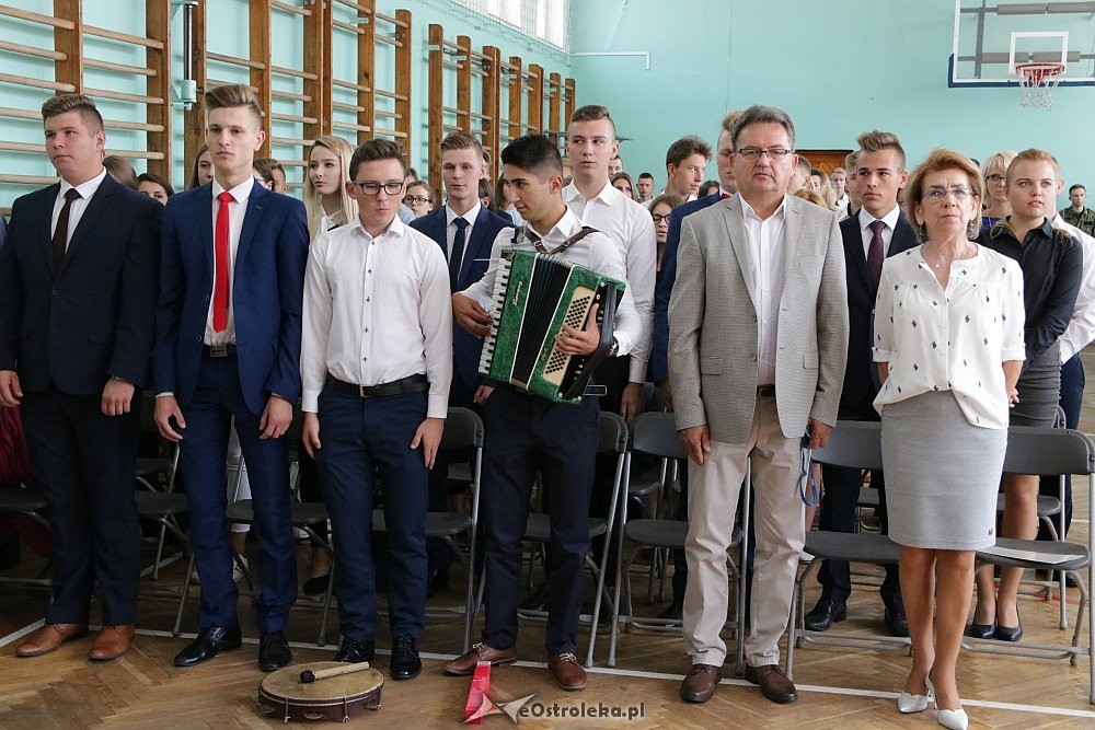 Zakończenie roku szkolnego w Zespole Szkół Zawodowych nr 2 w Ostrołęce [22.06.2018] - zdjęcie #8 - eOstroleka.pl