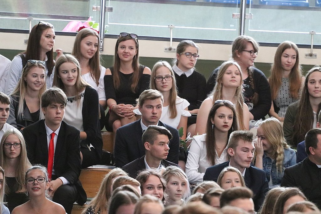 Zakończenie roku szkolnego w I Liceum Ogólnokształcącym [22.06.2018] - zdjęcie #10 - eOstroleka.pl