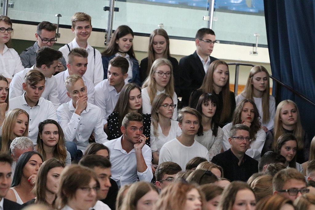 Zakończenie roku szkolnego w I Liceum Ogólnokształcącym [22.06.2018] - zdjęcie #36 - eOstroleka.pl