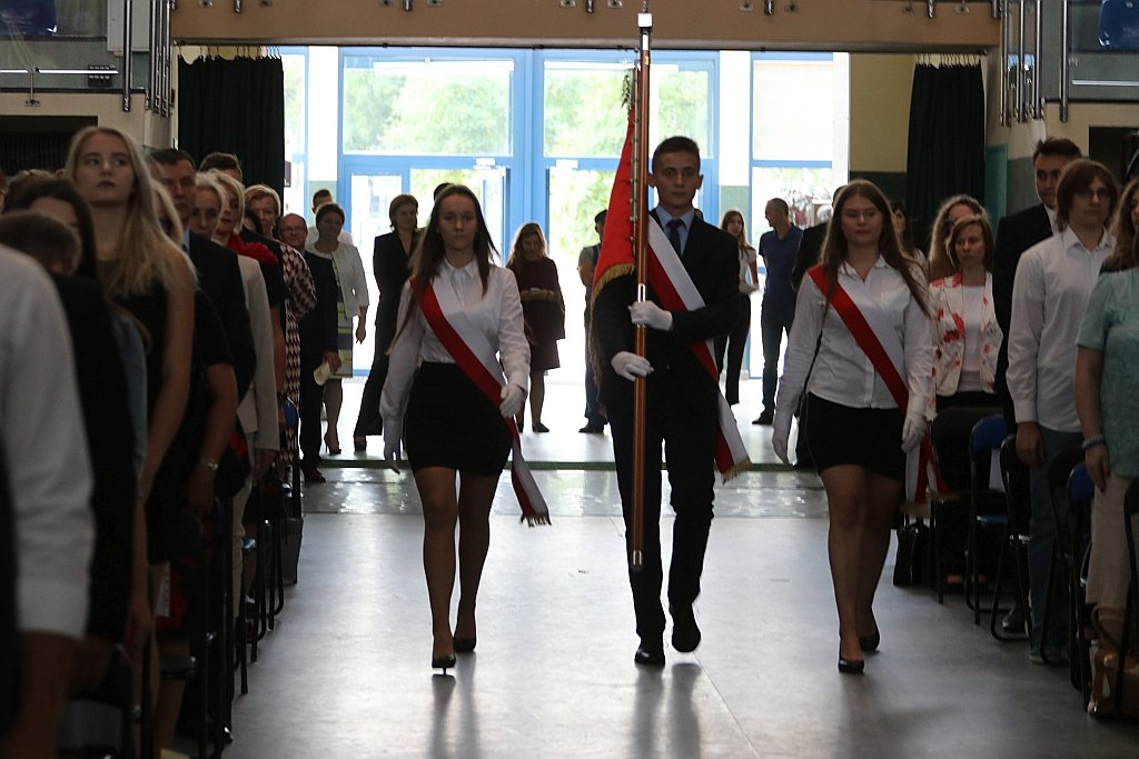 Zakończenie roku szkolnego w I Liceum Ogólnokształcącym [22.06.2018] - zdjęcie #56 - eOstroleka.pl