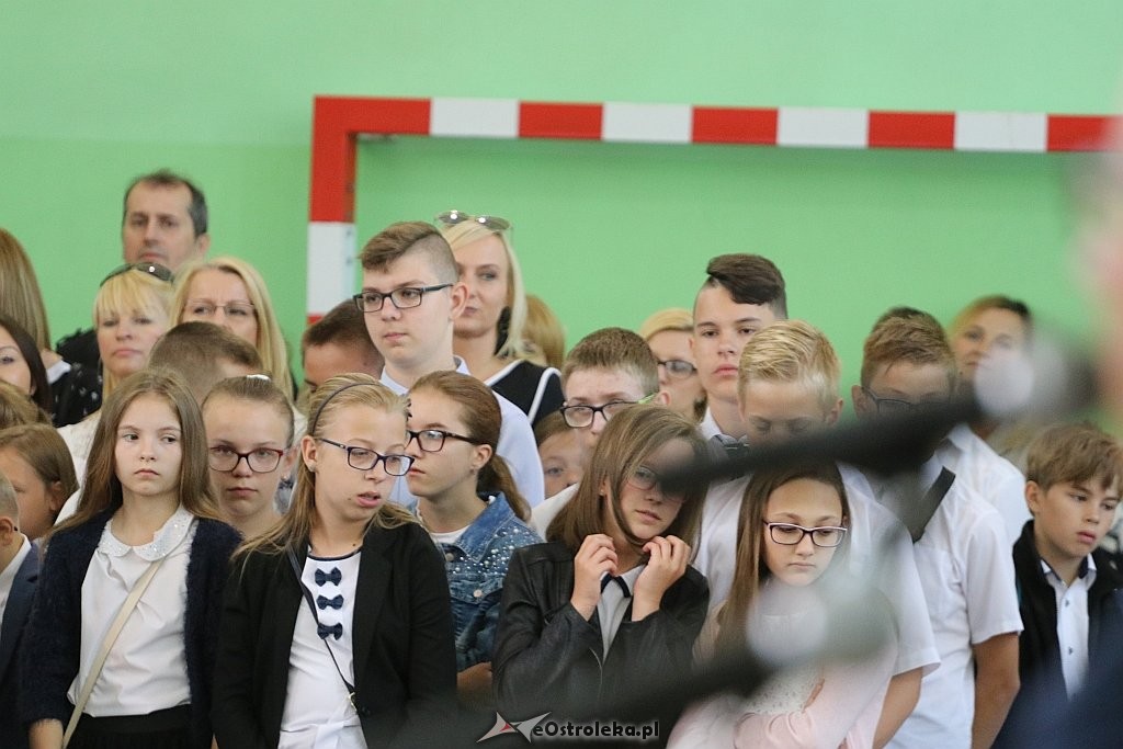 Zakończenie roku szkolnego w Szkole Podstawowej nr 2 [22.06.2018] - zdjęcie #62 - eOstroleka.pl