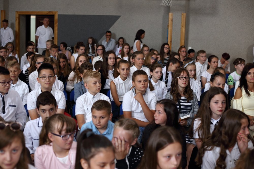 Zakończenie roku szkolnego w Szkole Podstawowej nr 10 [22.06.2018] - zdjęcie #4 - eOstroleka.pl