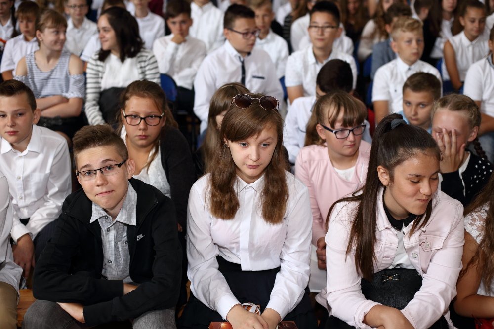 Zakończenie roku szkolnego w Szkole Podstawowej nr 10 [22.06.2018] - zdjęcie #5 - eOstroleka.pl
