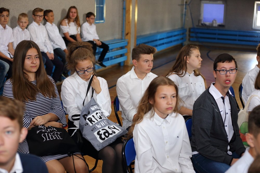 Zakończenie roku szkolnego w Szkole Podstawowej nr 10 [22.06.2018] - zdjęcie #14 - eOstroleka.pl
