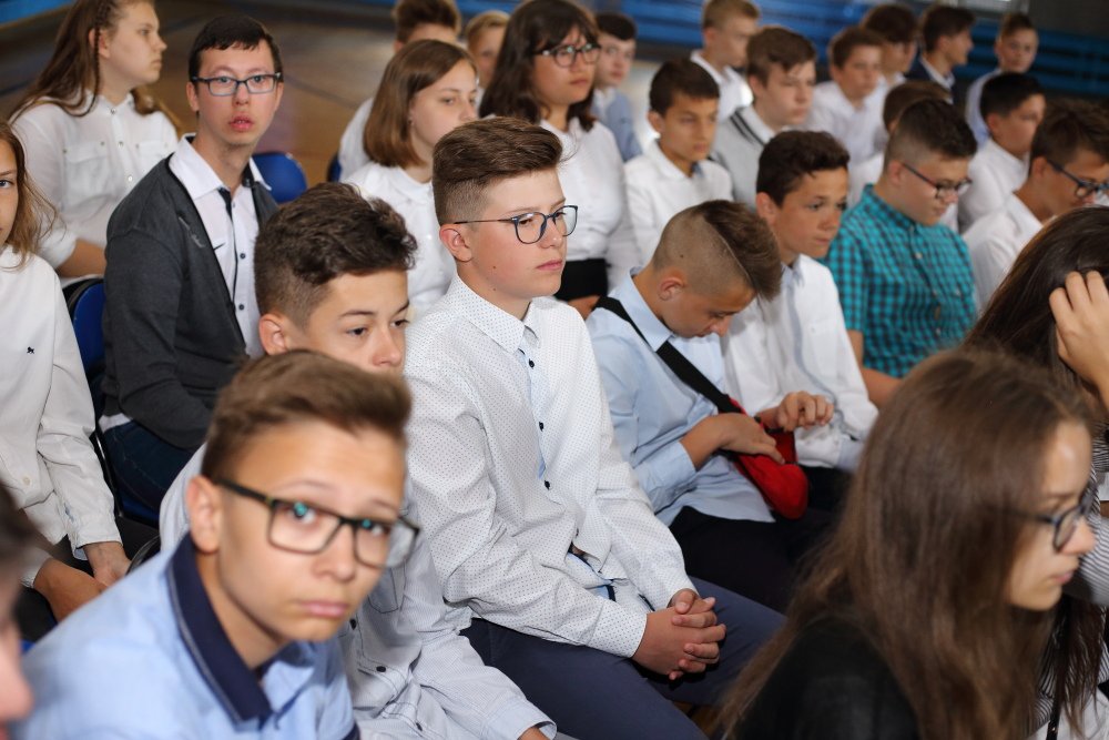 Zakończenie roku szkolnego w Szkole Podstawowej nr 10 [22.06.2018] - zdjęcie #15 - eOstroleka.pl