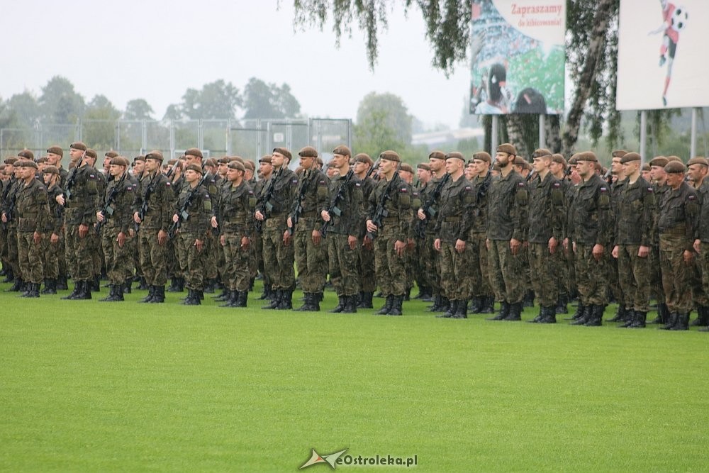 Przysięga żołnierzy z 5. Mazowieckiej Brygad Terytorialnej WOT [15.07.2018] - zdjęcie #9 - eOstroleka.pl