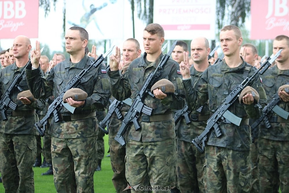 Przysięga żołnierzy z 5. Mazowieckiej Brygad Terytorialnej WOT [15.07.2018] - zdjęcie #42 - eOstroleka.pl