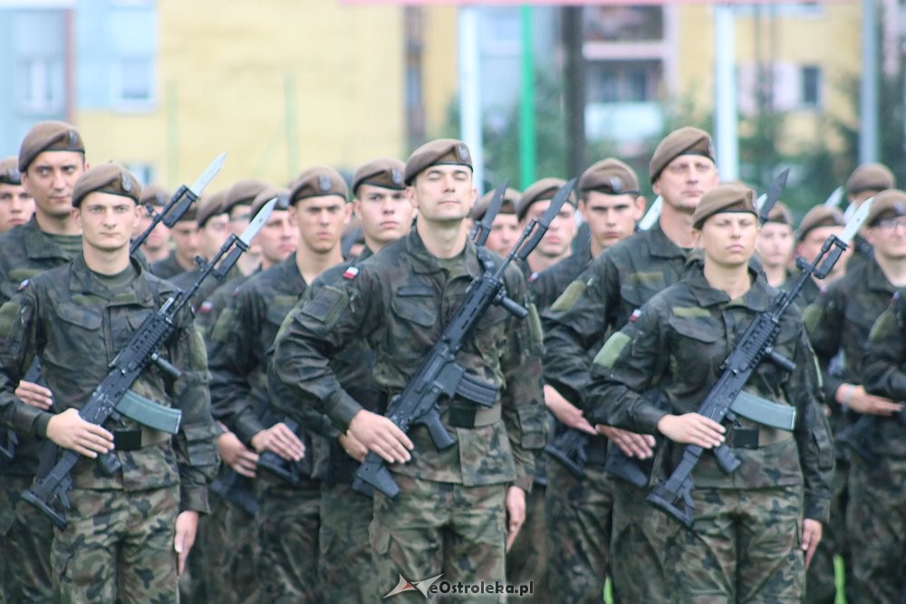 Przysięga żołnierzy z 5. Mazowieckiej Brygad Terytorialnej WOT [15.07.2018] - zdjęcie #71 - eOstroleka.pl