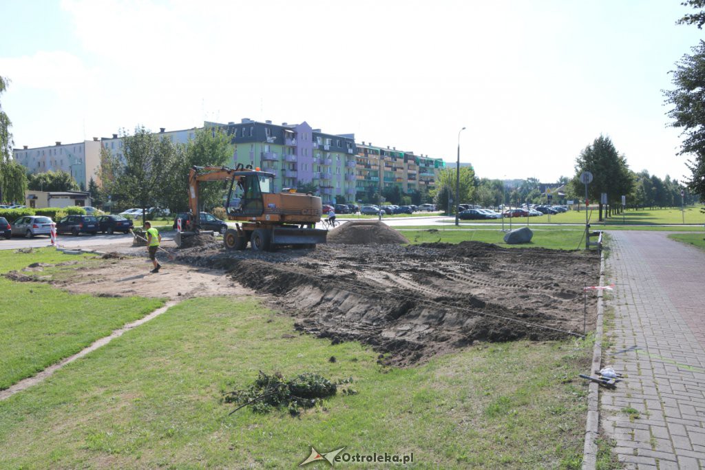 Budowa ronda na alei Jana Pawła II [27.07.2018] - zdjęcie #18 - eOstroleka.pl
