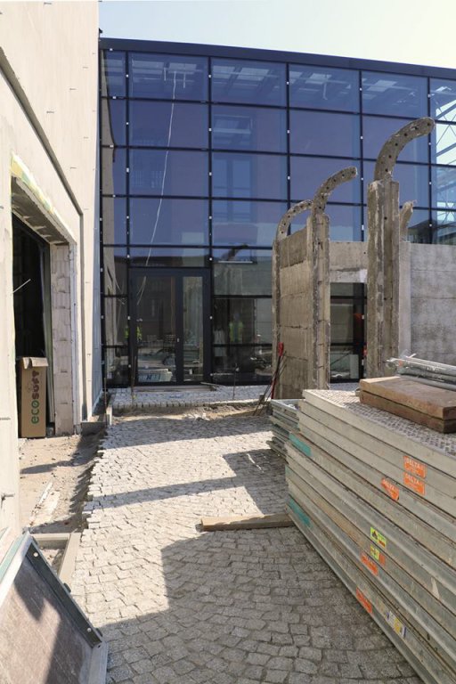 Tak w rok po rozpoczęciu prac wygląda dziś Muzeum Żołnierzy Wyklętych [29.08.2018] - zdjęcie #4 - eOstroleka.pl