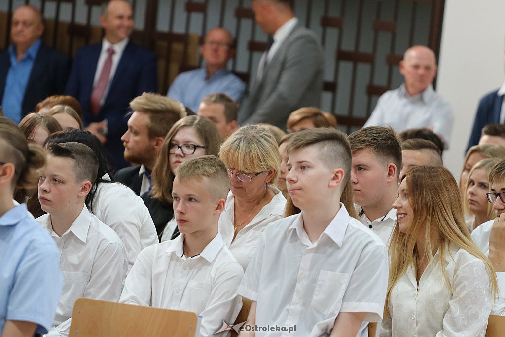 Rozpoczęcie roku szkolnego w ZSZ 3 w Ostrołęce [03.09.2018] - zdjęcie #4 - eOstroleka.pl