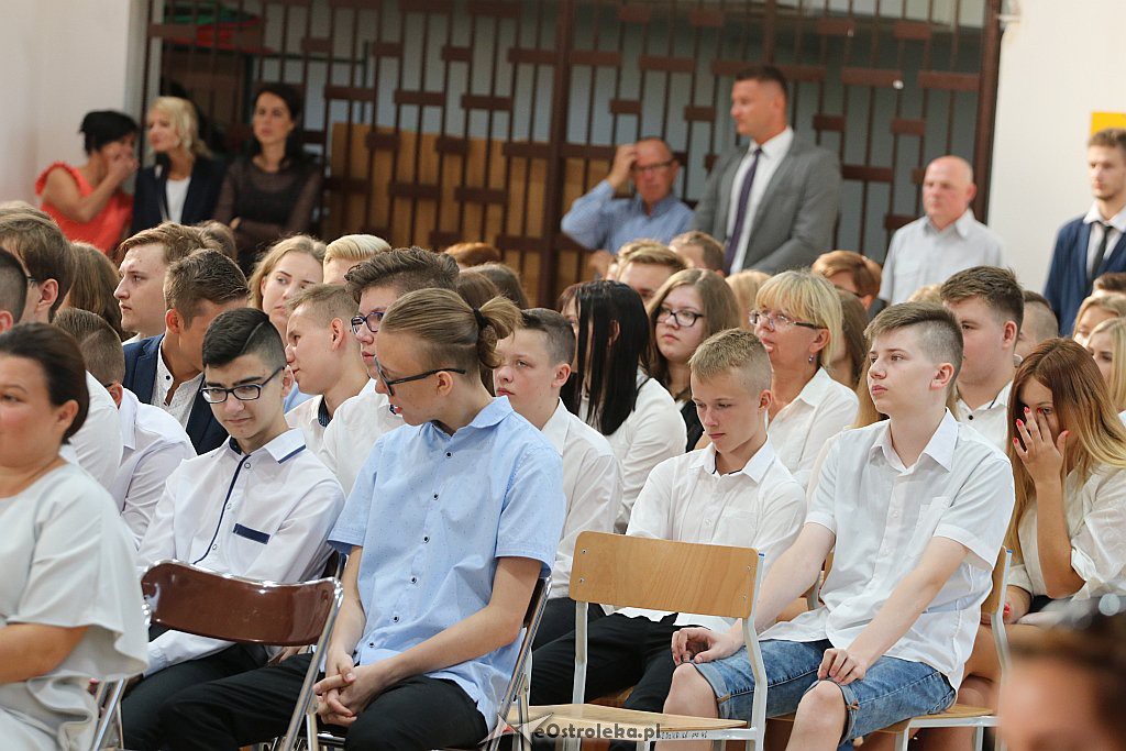 Rozpoczęcie roku szkolnego w ZSZ 3 w Ostrołęce [03.09.2018] - zdjęcie #33 - eOstroleka.pl
