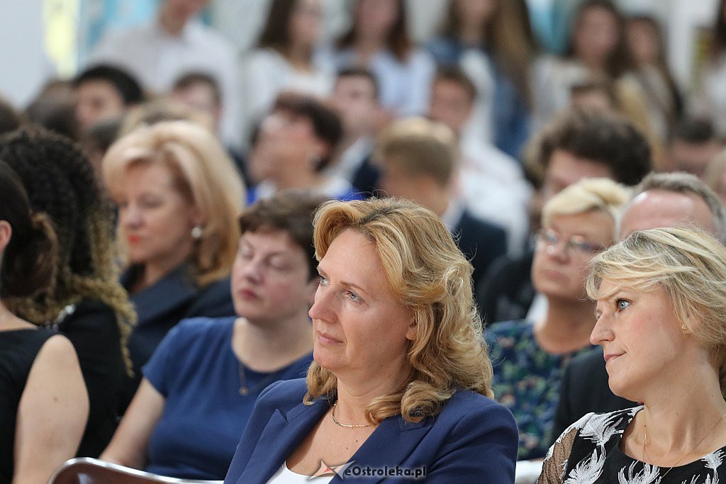 Rozpoczęcie roku szkolnego w ZSZ 3 w Ostrołęce [03.09.2018] - zdjęcie #39 - eOstroleka.pl