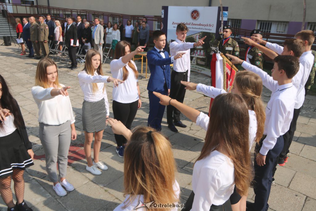 Rozpoczęcie roku szkolnego w ZSZ nr 2 w Ostrołęce [03.09.2018] - zdjęcie #22 - eOstroleka.pl