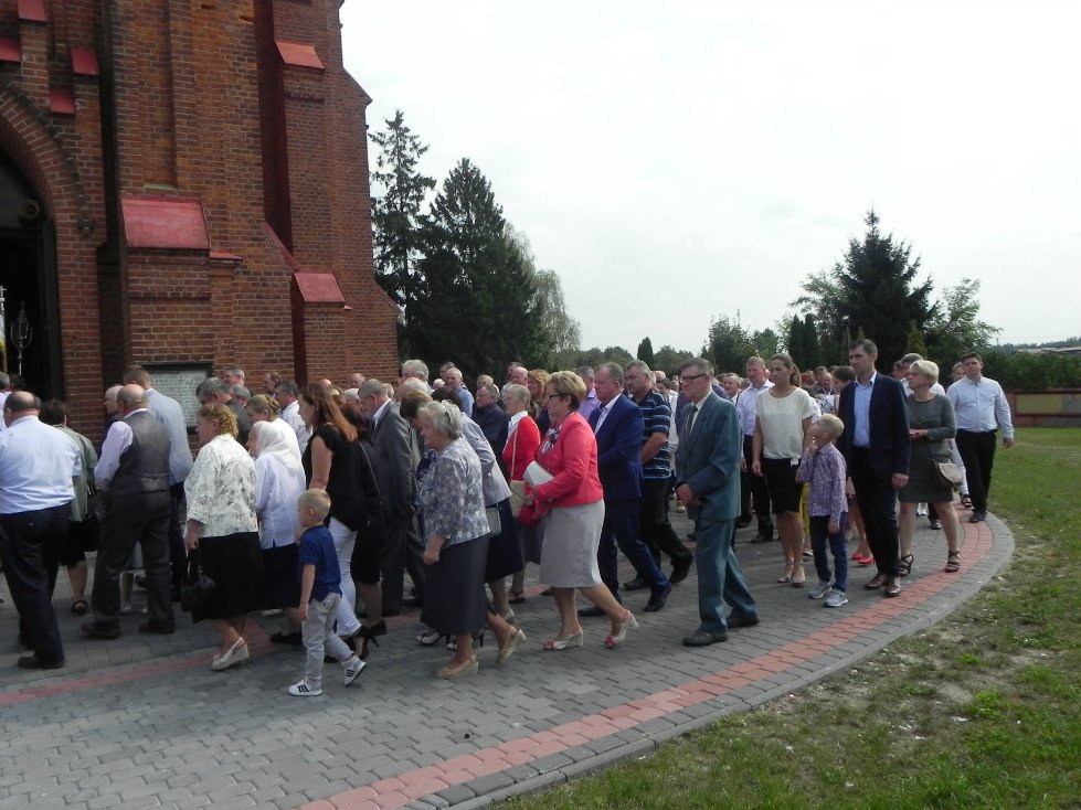 Zalas: Uroczystość poświęcenia chorągwi kościelnej [08.09.2018] - zdjęcie #63 - eOstroleka.pl