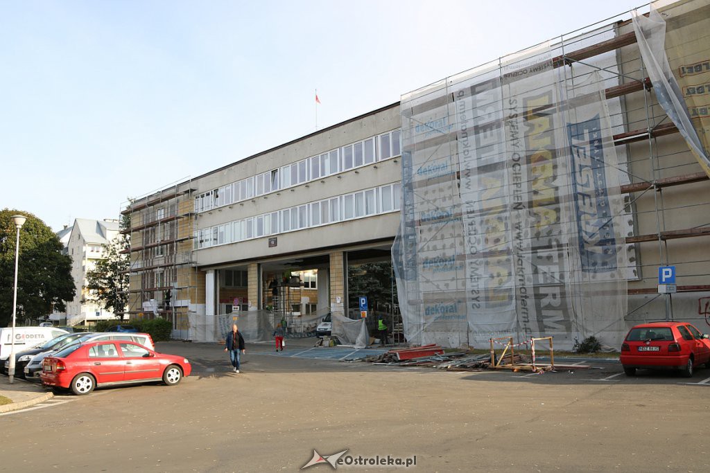 Ostrołęka: Ruszyły prace przy termomodernizacji „pałacyku” [26.09.2018] - zdjęcie #1 - eOstroleka.pl