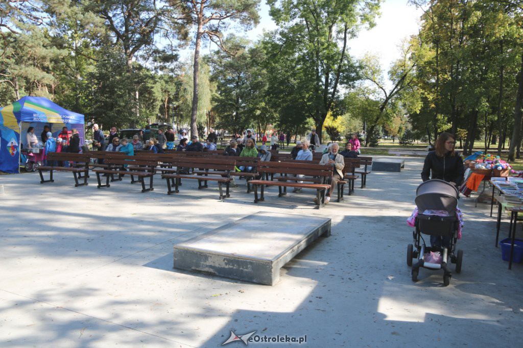 Festyn „Spotkajmy się w Parku” [30.09.2018] - zdjęcie #25 - eOstroleka.pl