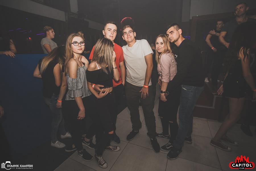 Noc Wariatów w Clubie Capitol Sypniewo [28.09.2018] - zdjęcie #24 - eOstroleka.pl
