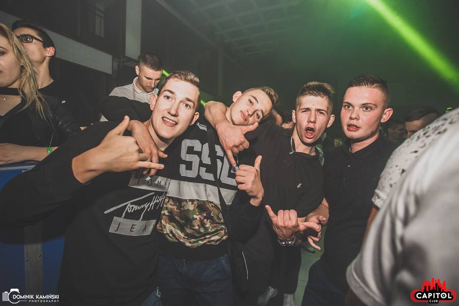 Noc Wariatów w Clubie Capitol Sypniewo [28.09.2018] - zdjęcie #93 - eOstroleka.pl