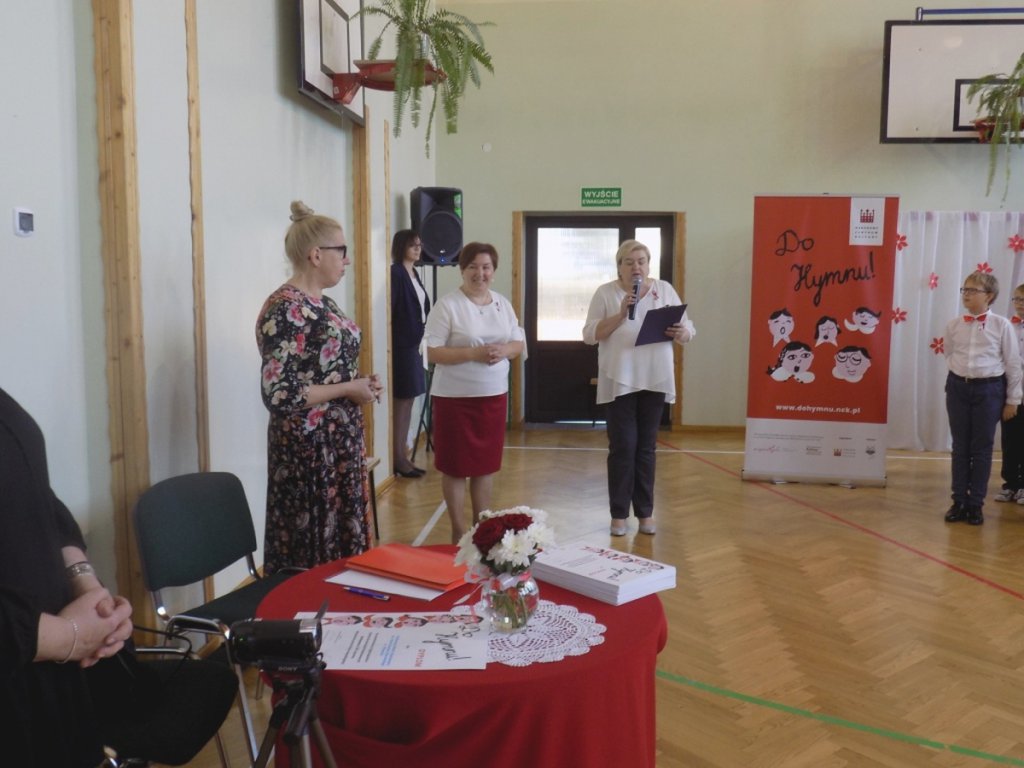 Konkurs „Do Hymnu” w Publicznej Szkole Podstawowej w Wykrocie [01.10.2018] - zdjęcie #2 - eOstroleka.pl