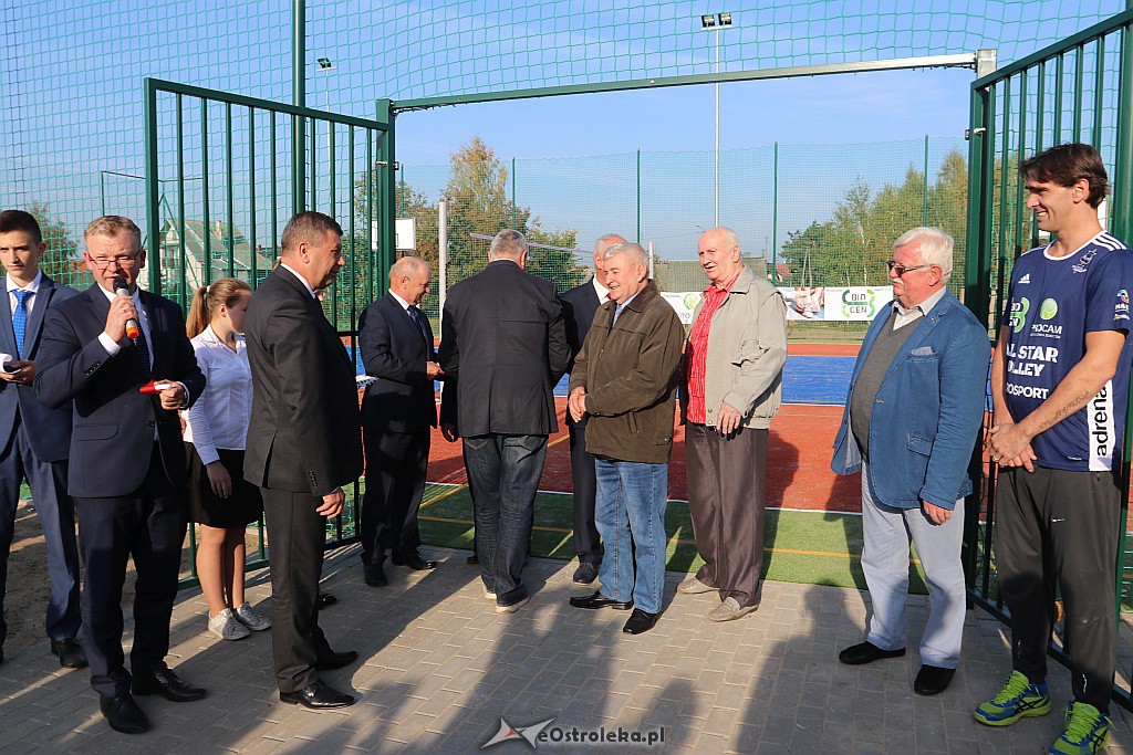 Giba na otwarciu boiska w Sypniewie [10.10.2018] - zdjęcie #58 - eOstroleka.pl