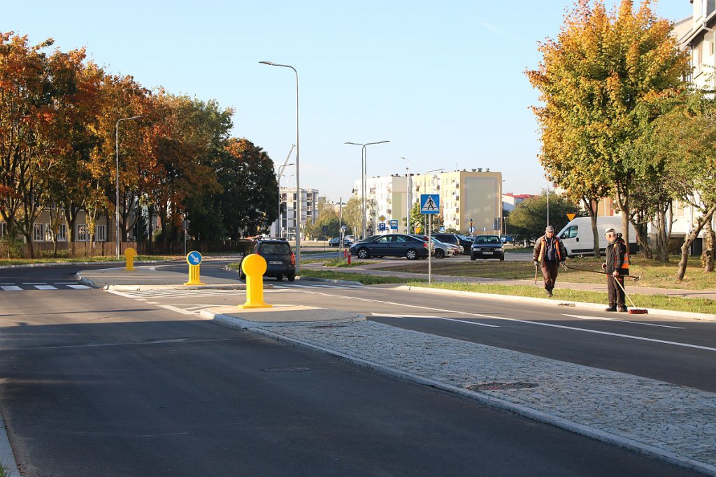 Ulica Dobrzańskiego oficjalnie oddana do użytku [12.10.2018] - zdjęcie #18 - eOstroleka.pl