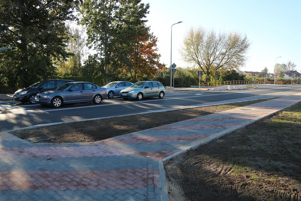 Ulica Dobrzańskiego oficjalnie oddana do użytku [12.10.2018] - zdjęcie #39 - eOstroleka.pl