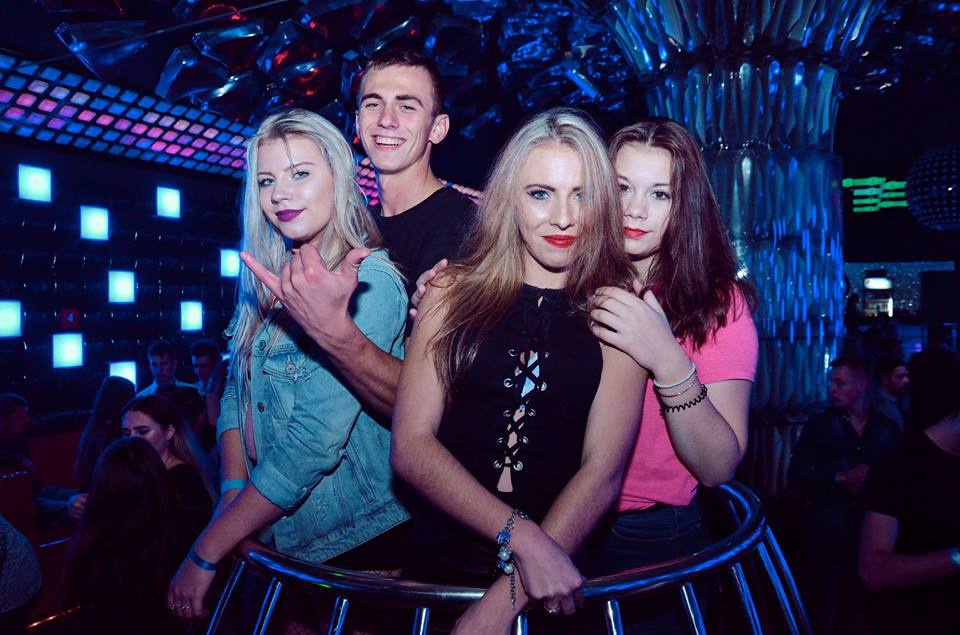 Formacja Komodo w Clubie Ibiza Zalesie [13.10.2018] - zdjęcie #9 - eOstroleka.pl