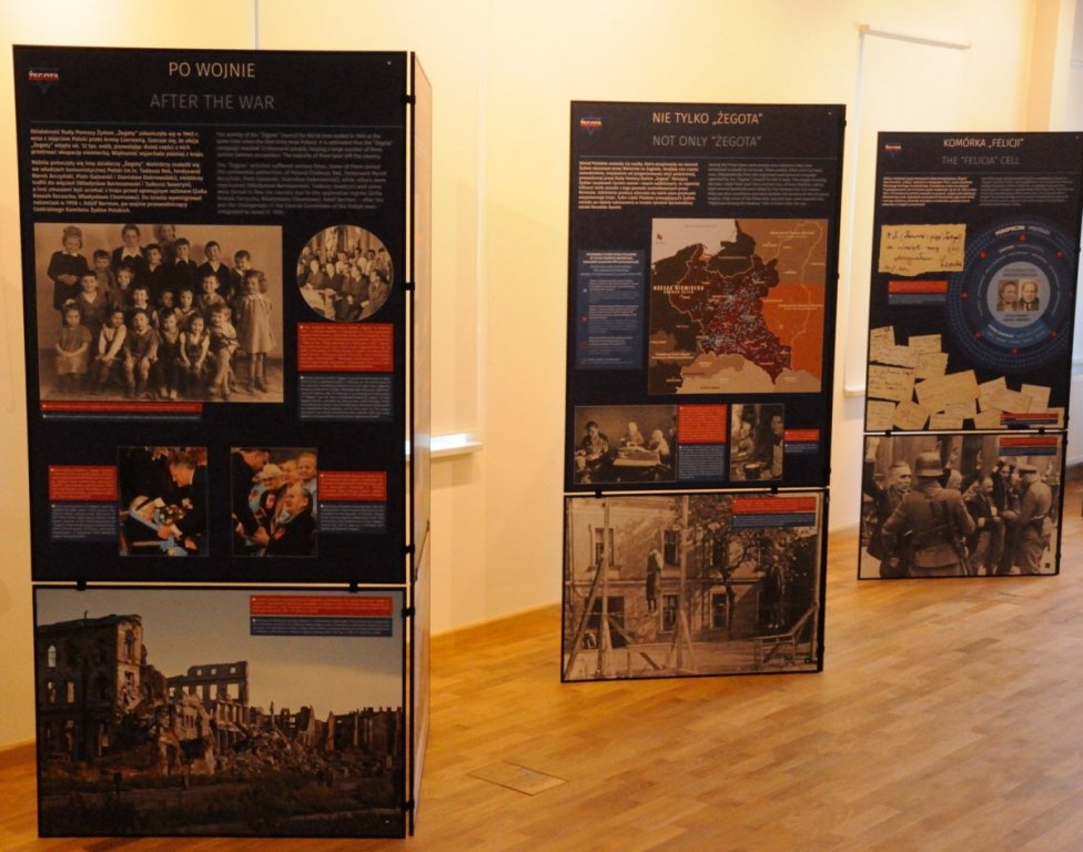 Wystawa o Radzie Pomocy Żydom w Muzeum Kultury Kurpiowskiej [25.10.2018] - zdjęcie #1 - eOstroleka.pl