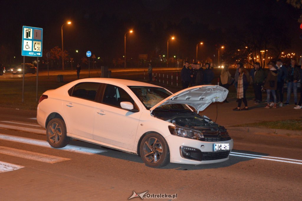 Wypadek na skrzyżowaniu przy ul. Goworowskiej i Pomian [31.10.2018] - zdjęcie #19 - eOstroleka.pl