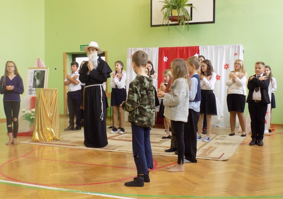 Dzień Patrona w Szkole Podstawowej w Wykrocie [02.11.2018] - zdjęcie #4 - eOstroleka.pl