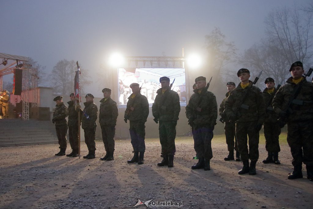 Capstrzyk Niepodległościowy na Fortach Bema [10.11.2018] - zdjęcie #18 - eOstroleka.pl