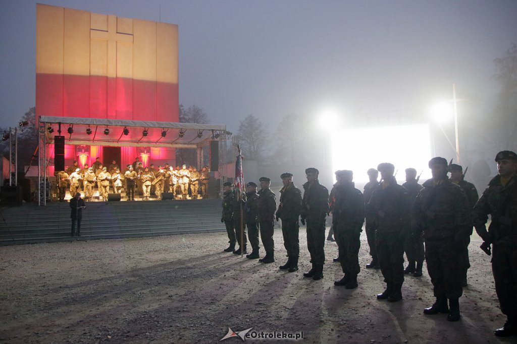 Capstrzyk Niepodległościowy na Fortach Bema [10.11.2018] - zdjęcie #19 - eOstroleka.pl