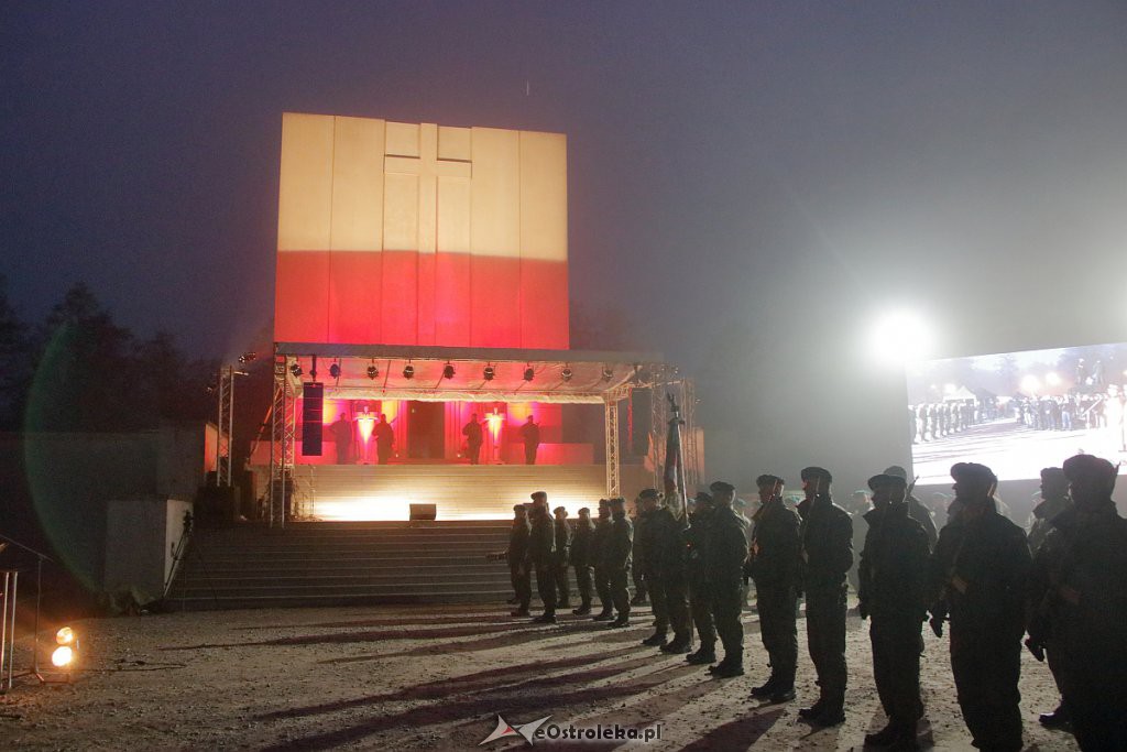 Capstrzyk Niepodległościowy na Fortach Bema [10.11.2018] - zdjęcie #50 - eOstroleka.pl