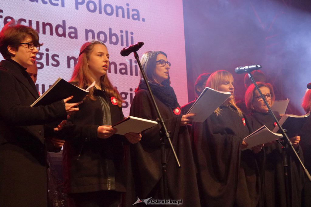 Ostrołęka zaśpiewała dla Niepodległej [11.11.2018] - zdjęcie #51 - eOstroleka.pl