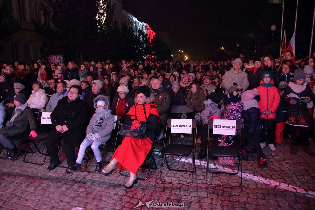Ostrołęka zaśpiewała dla Niepodległej [11.11.2018] - zdjęcie #48 - eOstroleka.pl