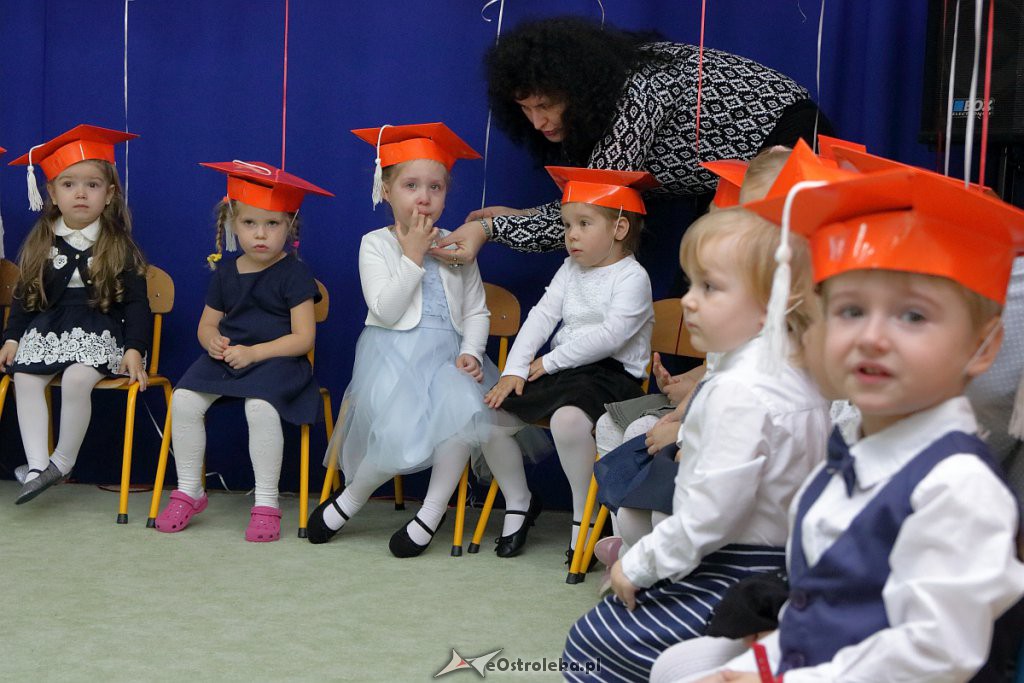 Pasowanie na przedszkolaka w Krainie Misiów [18.11.2018] - zdjęcie #4 - eOstroleka.pl
