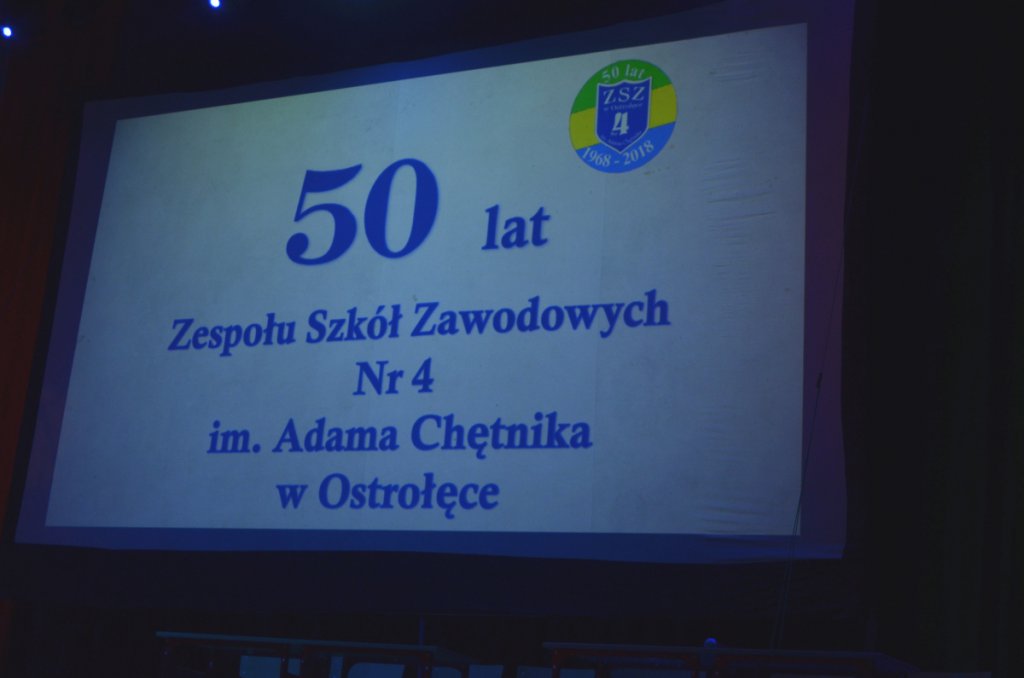Jubileusz 50-lecia istnienia ZSZ nr 4 [15.11.2018] - zdjęcie #21 - eOstroleka.pl