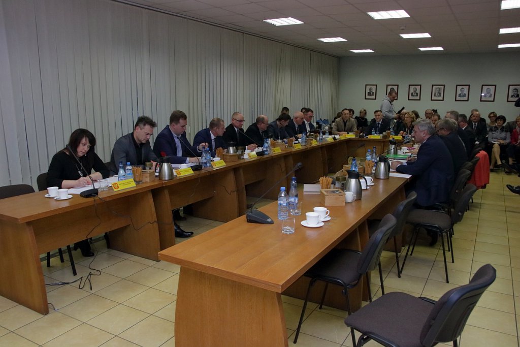 II sesja Rady Miasta Ostrołęki [03.12.2018] - zdjęcie #15 - eOstroleka.pl